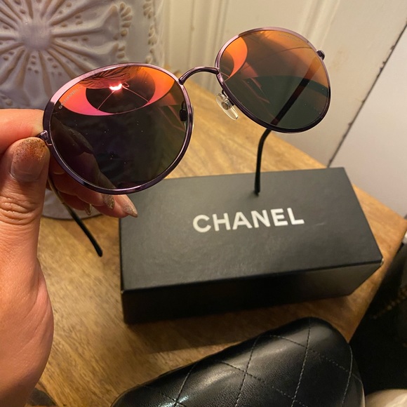 Chanel Sunglasses - Picture 6 of 6